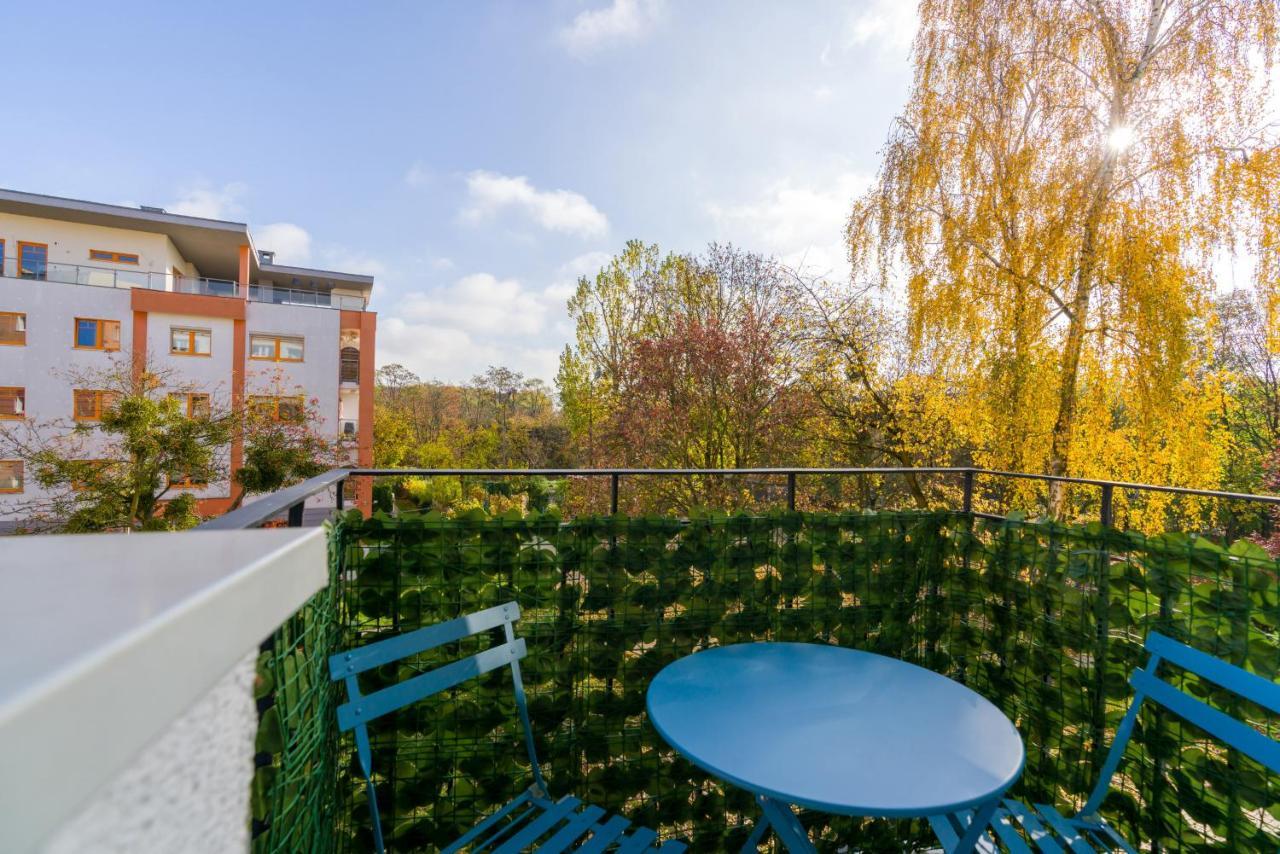 Apartment Poznan Park Cytadela By Noclegi Renters Poznań Exterior foto